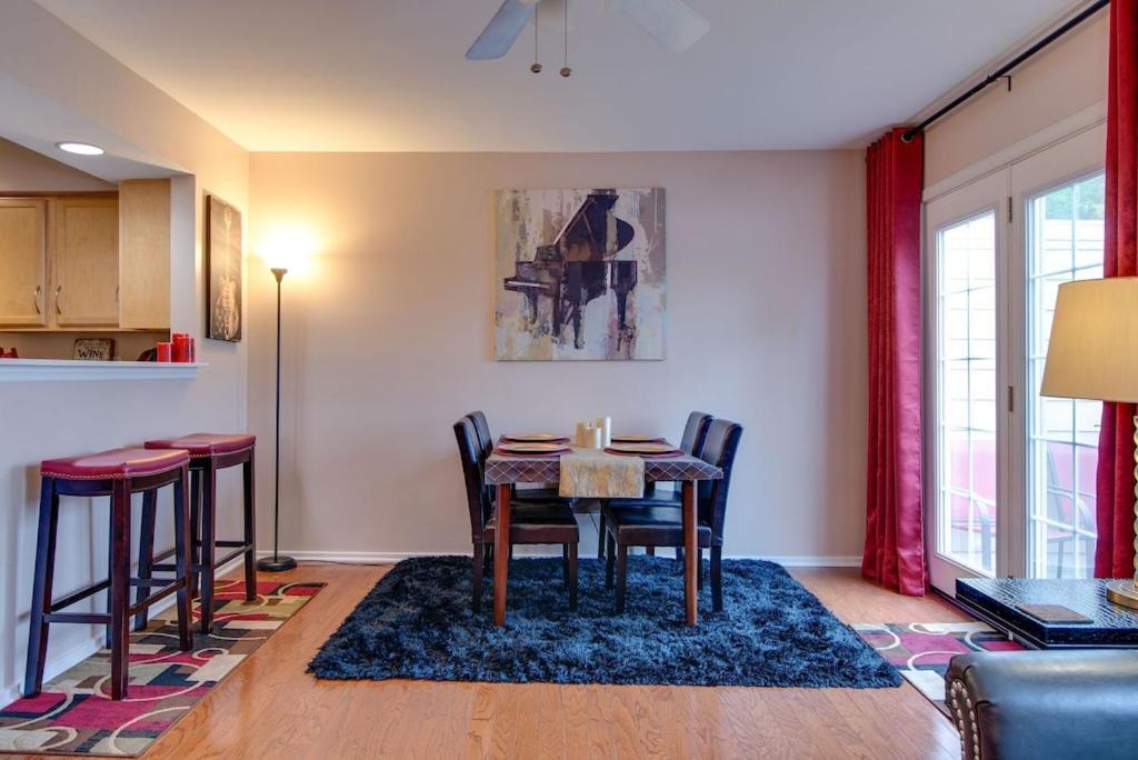 Heart Of Downtown/Walk To Broadway & The Action/Bars/Music Venues/Honky Tonks! Apartman NashvilleNashville  Kültér fotó